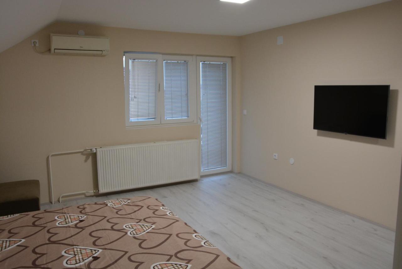 Garden Apartmani Jagodina Εξωτερικό φωτογραφία
