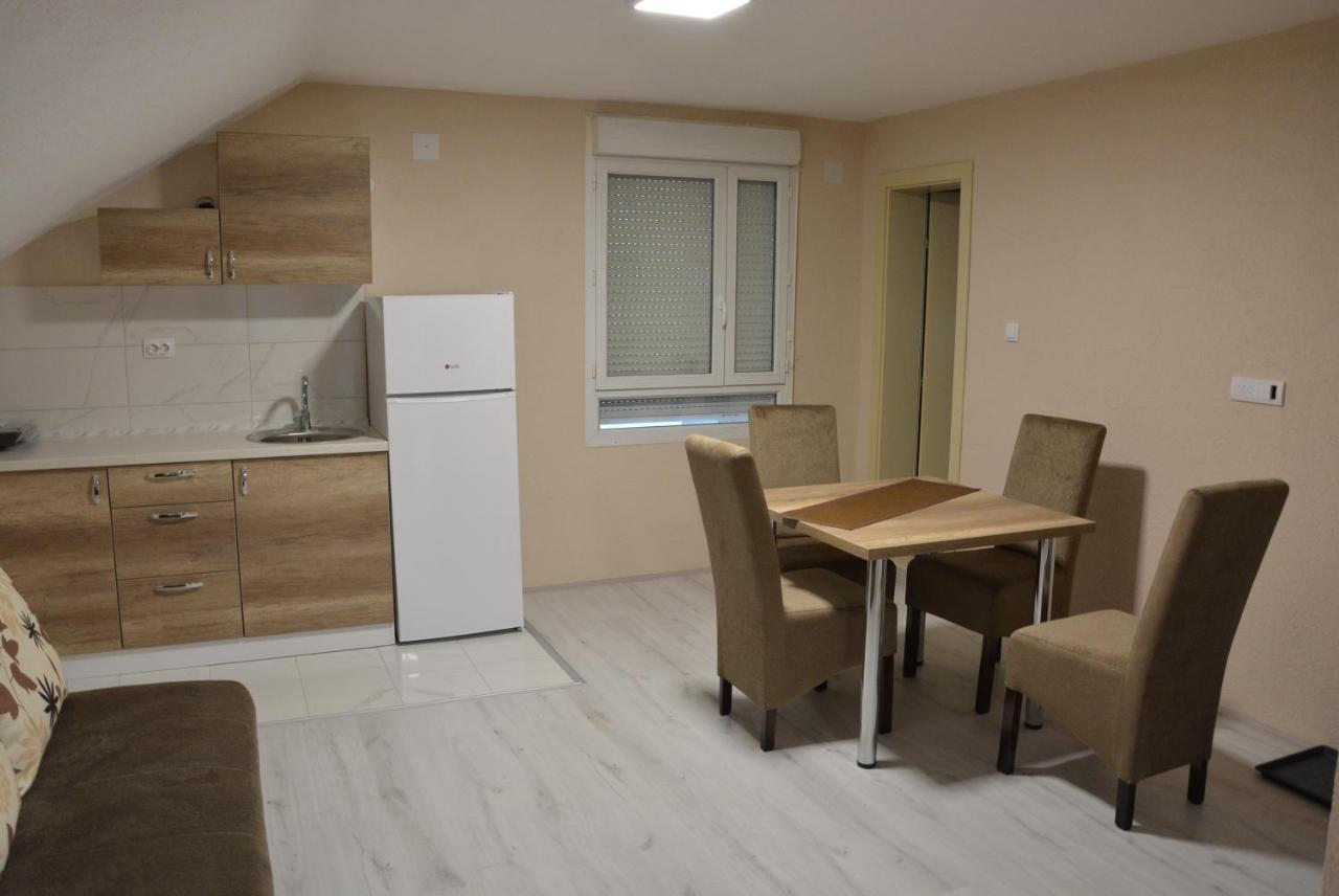Garden Apartmani Jagodina Εξωτερικό φωτογραφία